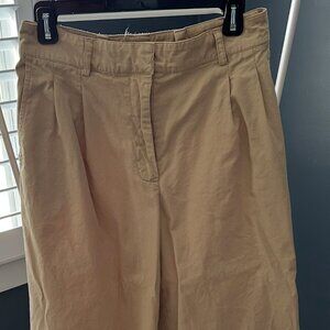 Lucky Brand Women's Cropped Wide Leg Khakis Fits like 8